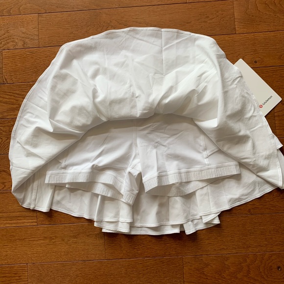 🎁Tall Lululemon Court Rival High Rise Skirt,White - Picture 7 of 12